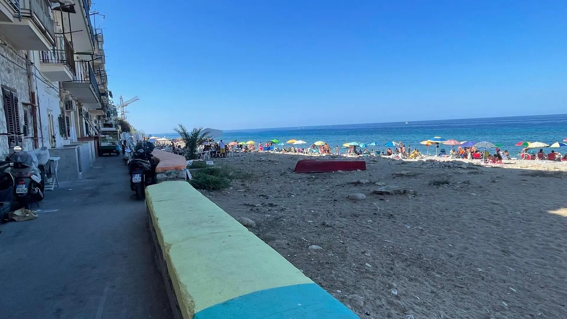 Una Finestra Sul Mare Palermo 0*,  Italy